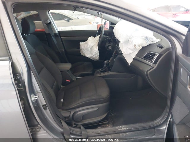 Hyundai ELANTRA SE 2018 5NPD74LF2JH384680 Image 5