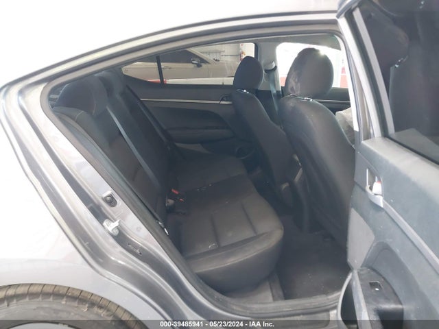 Hyundai ELANTRA SE 2018 5NPD74LF2JH384680 Image 8