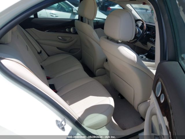 WDDZF4JB8JA423942 Mercedes-Benz E 300