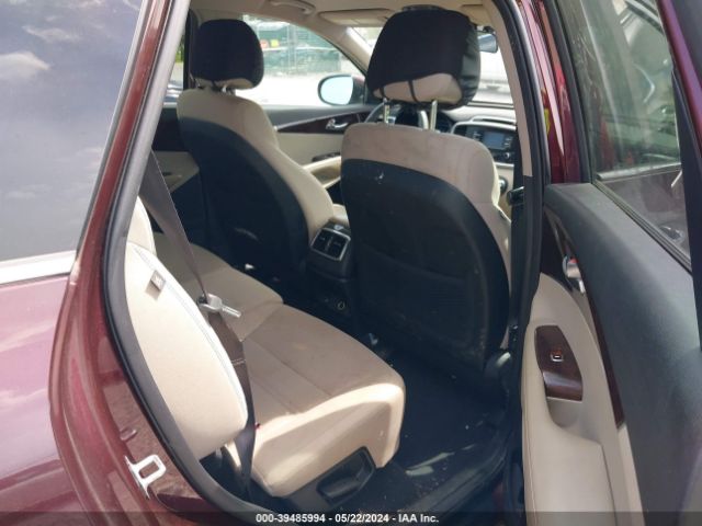 5XYPGDA52GG141877 KIA Sorento 3.3l Lx
