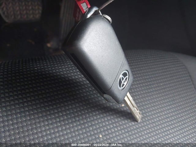 Toyota RAV4 LE 2019 2T3H1RFV8KW027646 Image 11