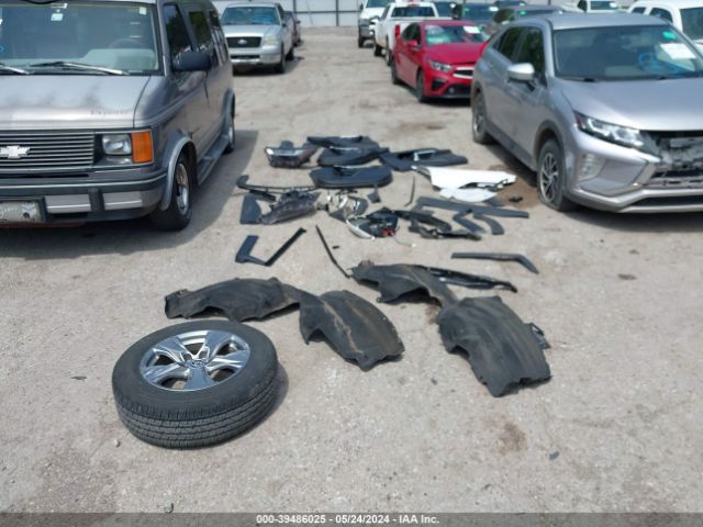 2T3RWRFV8NW135128 Toyota Rav4 Xle Hybrid