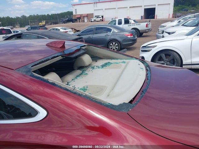 1G4ZR5SS6HU161915 Buick Lacrosse Premium