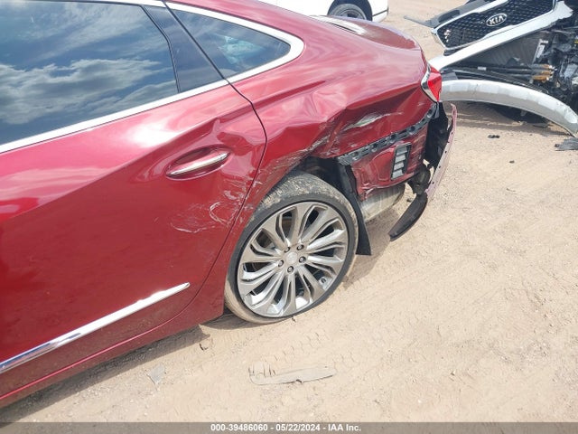 1G4ZR5SS6HU161915 Buick Lacrosse Premium