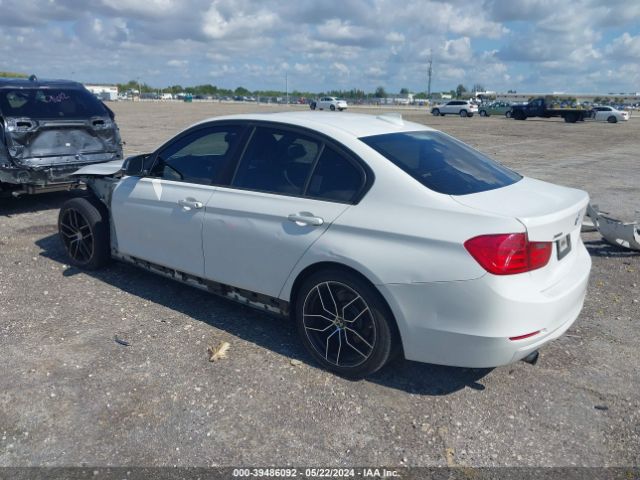 WBA3C3G54ENR25184 BMW 320i Xdrive