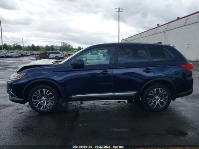 JA4AD2A35JZ016134 Mitsubishi Outlander Es