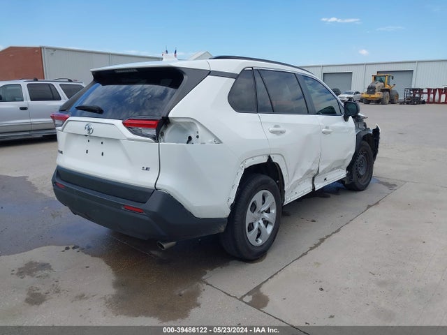 Toyota RAV4 LE 2021 JTMH1RFV3MD070453 Image 4