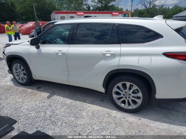 5TDDZRBH3LS028469 Toyota Highlander Limited