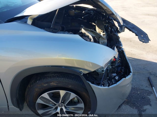 Toyota Highlander Xle 2023 5TDKDRAH8PS521769 Image 18