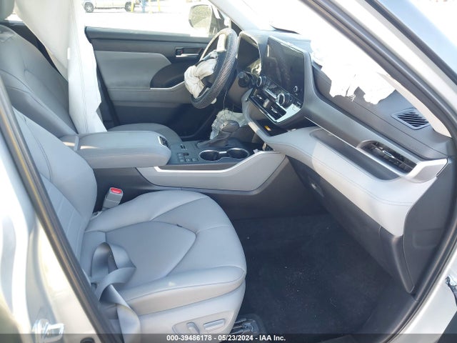 Toyota Highlander Xle 2023 5TDKDRAH8PS521769 Image 5