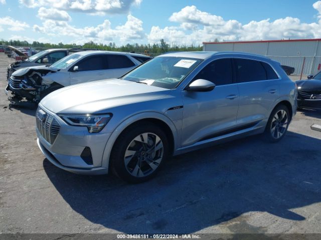 WA1AAAGE3NB024811 Audi E-tron Premium Quattro