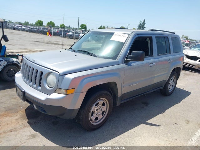 Jeep Patriot Sport 2014 1C4NJPBB9ED888645 Image 2
