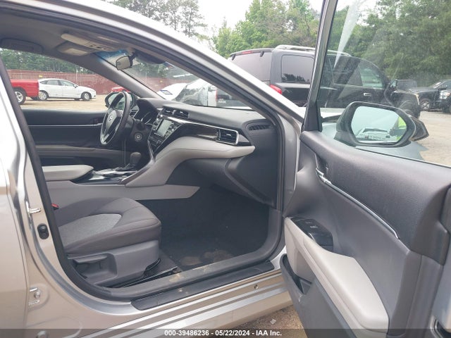 Toyota CAMRY LE 2019 4T1B11HK0KU249861 Image 5