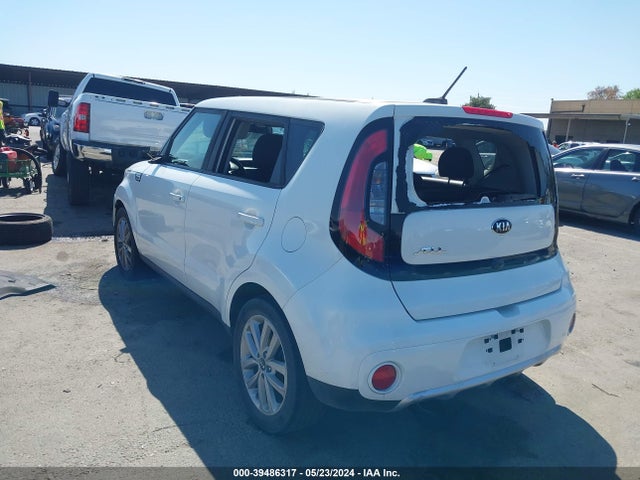 KIA SOUL + 2018 KNDJP3A59J7900271 Image 3