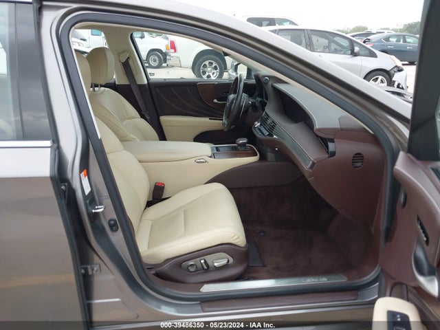 Lexus Ls 500 2020 JTHD51FF8L5012262 Image 5
