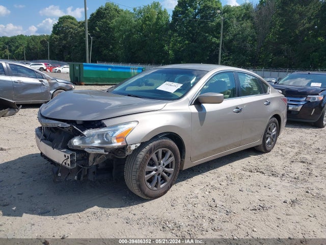 Nissan Altima 2.5 S 2015 1N4AL3APXFC443682 Image 2