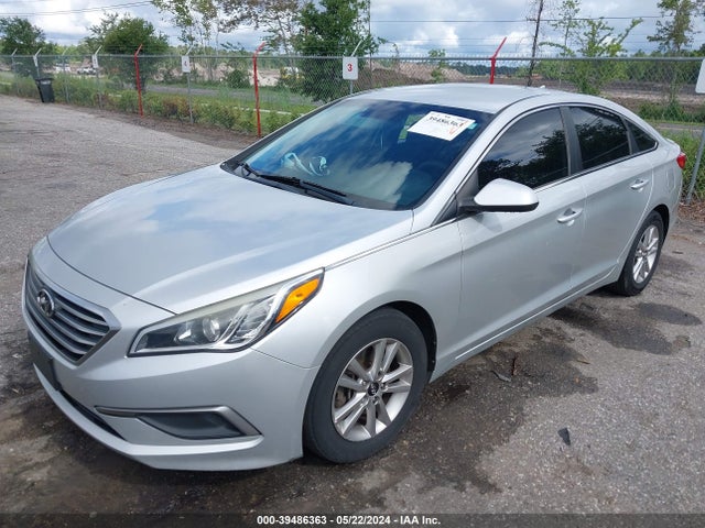 Hyundai Sonata 2017 5NPE24AF1HH570890 Image 2