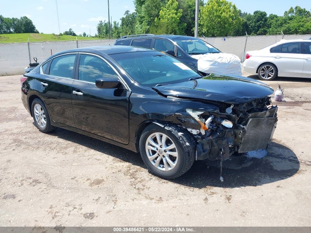 2015 1N4AL3AP3FC149587 main image