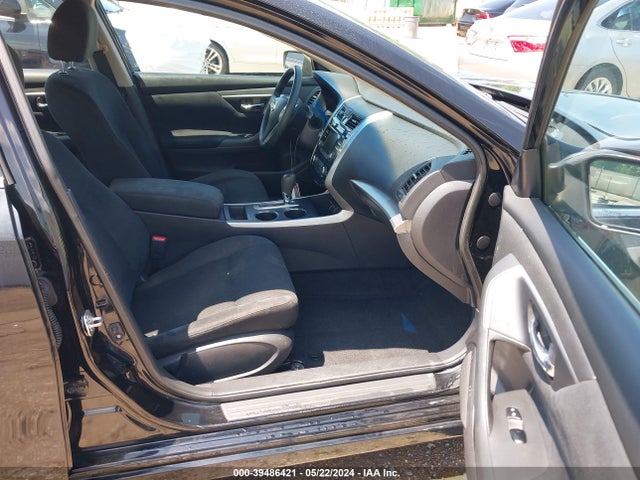 Nissan Altima 2.5 S 2015 1N4AL3AP3FC149587 Image 5