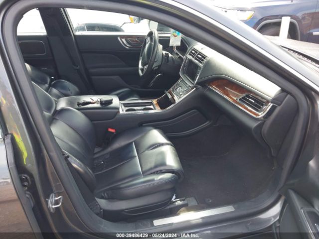 1LN6L9PK4K5606092 Lincoln Continental Standard