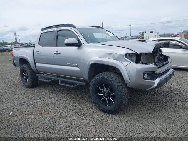 Toyota Tacoma Trd Sport 2017 5TFCZ5AN3HX087227 main image
