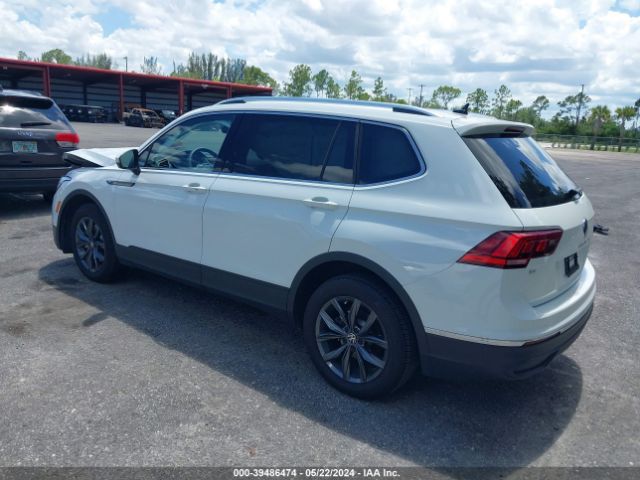 3VV3B7AX8NM114863 Volkswagen Tiguan 2.0t Se