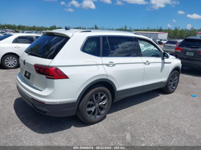 3VV3B7AX8NM114863 Volkswagen Tiguan 2.0t Se