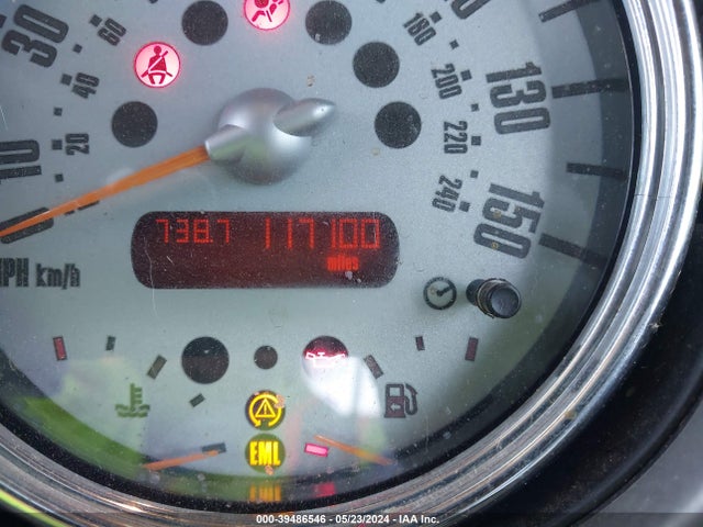 2006 MINI COOPER S WMWRH33586TF86219 Photo 6