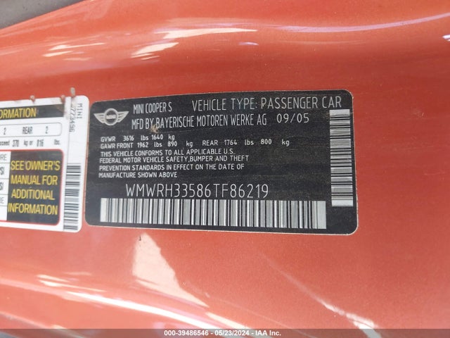 2006 MINI COOPER S WMWRH33586TF86219 Photo 8
