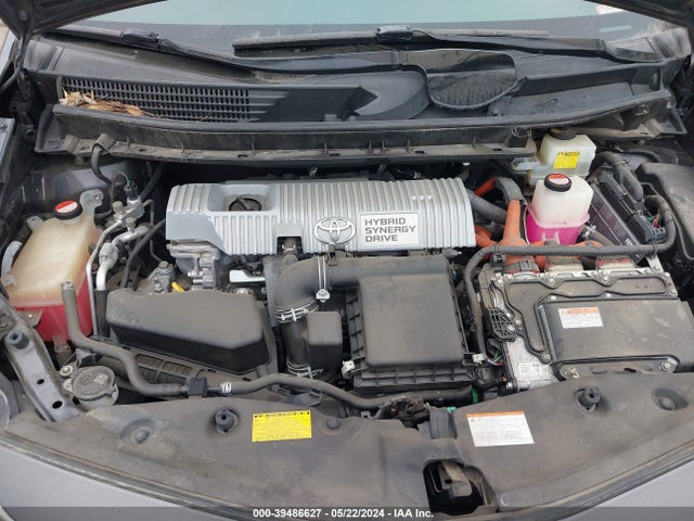 Toyota Prius V Four 2015 JTDZN3EU6FJ030158 Image 10