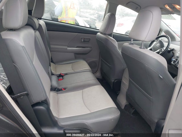Toyota Prius V Four 2015 JTDZN3EU6FJ030158 Image 8