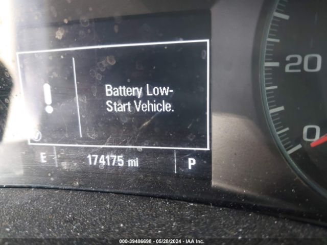 1G1ZD5ST4JF213833 Chevrolet MALIBU LT