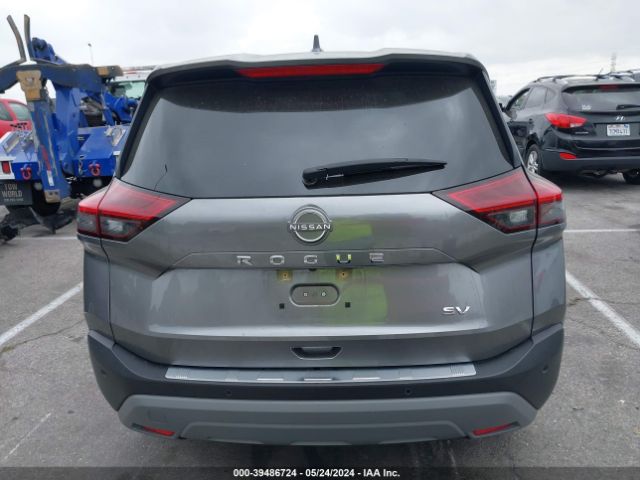 JN8BT3BA1PW004075 Nissan Rogue Sv Fwd