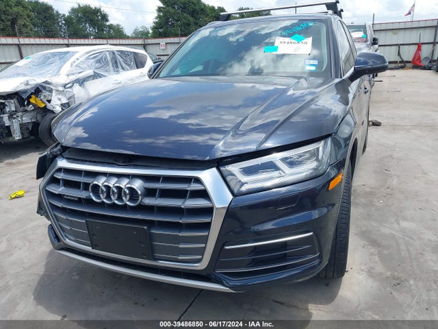 WA1BNAFYXK2021761 Audi Q5 45 Premium