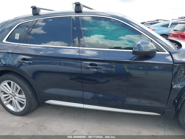 WA1BNAFYXK2021761 Audi Q5 45 Premium