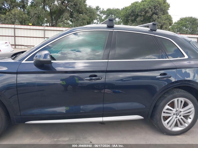WA1BNAFYXK2021761 Audi Q5 45 Premium
