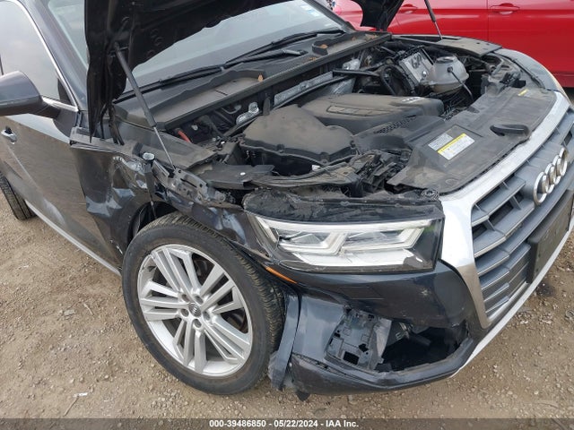 WA1BNAFYXK2021761 Audi Q5 45 Premium