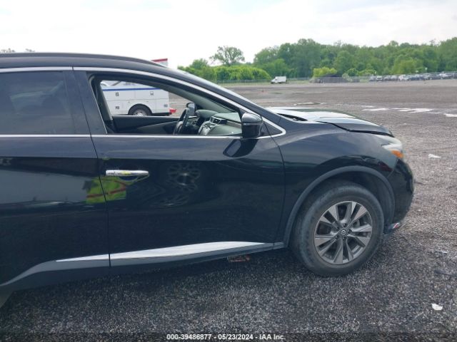 5N1AZ2MG8JN154131 Nissan MURANO SV