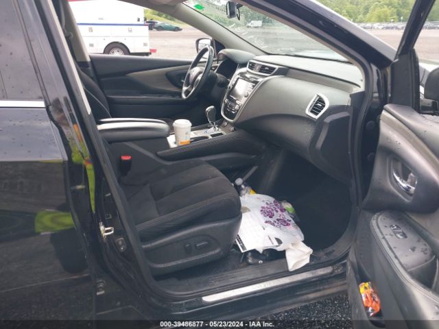 5N1AZ2MG8JN154131 Nissan MURANO SV