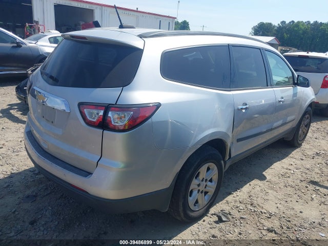 Chevrolet Traverse Ls 2017 1GNKVFED5HJ187452 Image 4