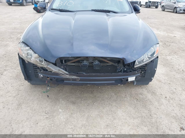 2015 JAGUAR XF SAJWA0FS8FPU57785 Photo 5