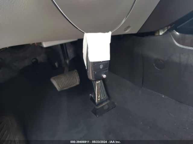 5XYKT3A68EG471738 KIA SORENTO LX