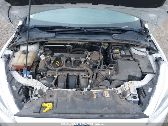 Ford FOCUS SE 2016 1FADP3F2XGL271900 Image 10