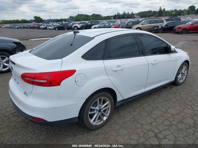 Ford FOCUS SE 2016 1FADP3F2XGL271900 Image 4