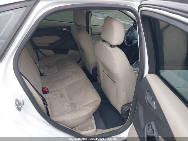 Ford FOCUS SE 2016 1FADP3F2XGL271900 Image 8