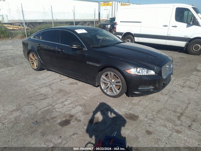 2012 JAGUAR XJ SAJWA2GB9CLV29428 Photo 0