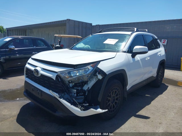 Toyota Rav4 Xle 2021 2T3W1RFV0MC125291 Image 2