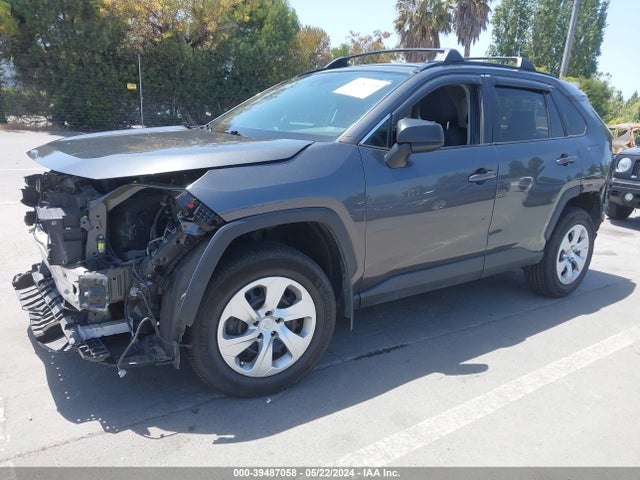 Toyota RAV4 LE 2020 2T3F1RFV3LC116440 Image 2