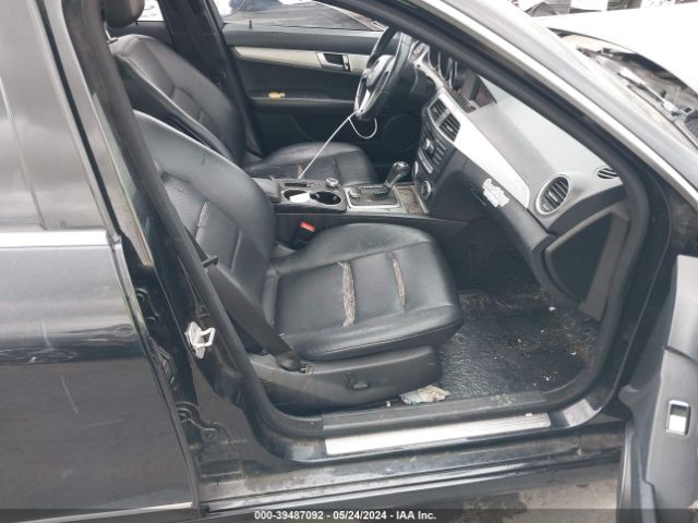 WDDGF4HB3EA950855 Mercedes-Benz C 250 Luxury/sport