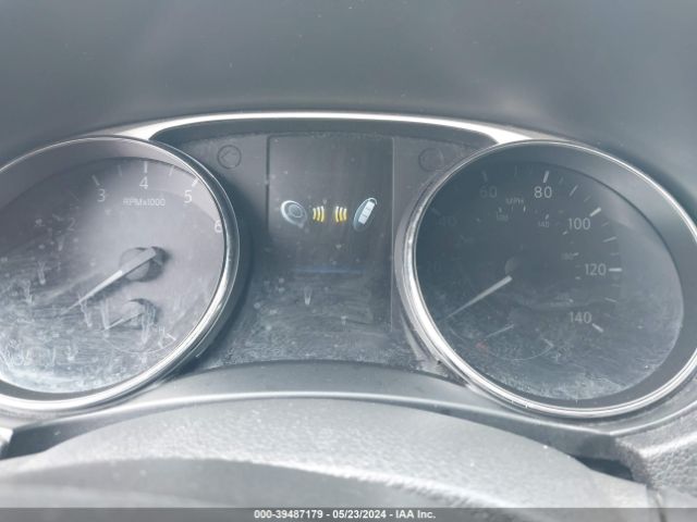 5N1AT2MV3FC887934 Nissan Rogue Sl